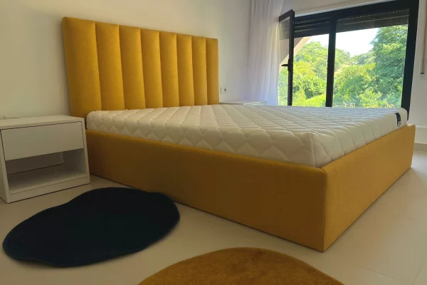 Shtepi me qera Apartament ne Tirane, 3+1, Mobilimi E mobiluar, Pagesa 1,400  Euro.