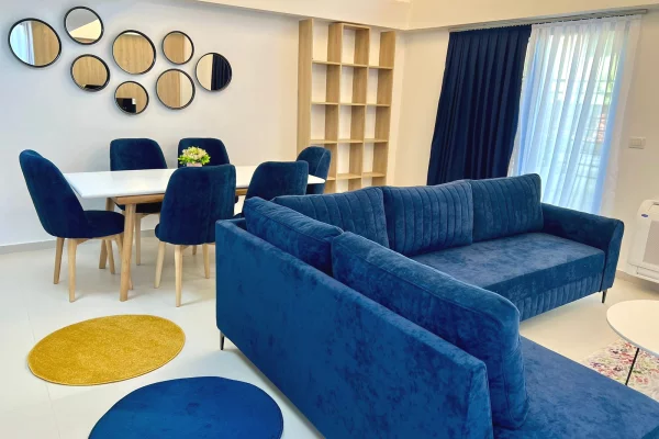 Shtepi me qera Apartament ne Tirane, 3+1, Mobilimi E mobiluar, Pagesa 1,400  Euro.