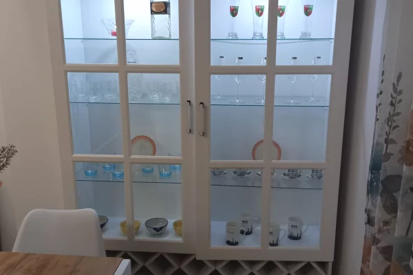 Shtepi me qera Apartament ne Tirane, 1+1, Mobilimi E mobiluar, Pagesa 750  Euro.