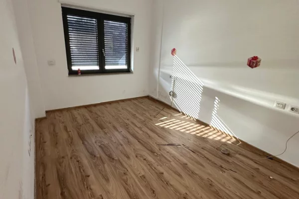 Shtepi me qera 1+1 ne Tirane - 1,000 Euro