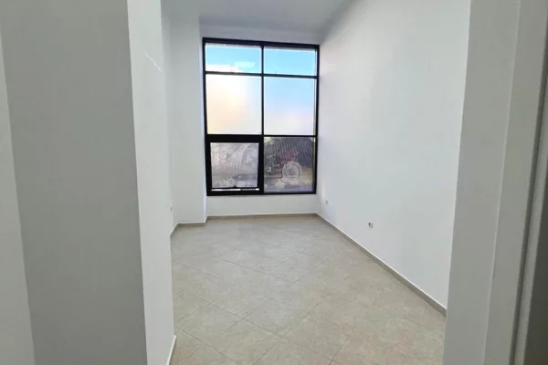 Ambient biznesi me qera 1+1 ne Tirane - 450 Euro