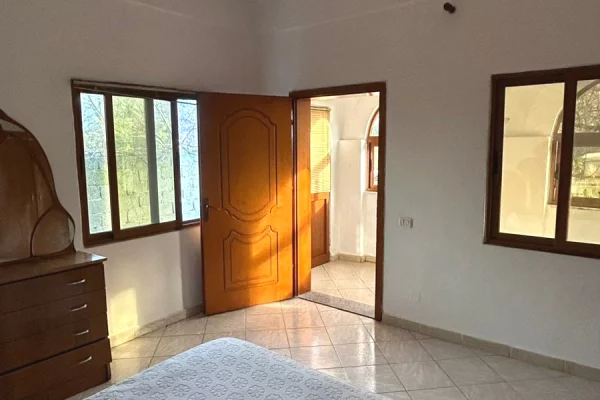 Shtepi me qera Apartament ne Tirane, 1+1, Mobilimi E mobiluar, Pagesa 30,000  Leke.