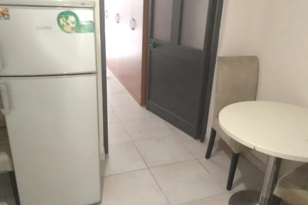 Shtepi me qera 1+1 ne Tirane - 300 Euro