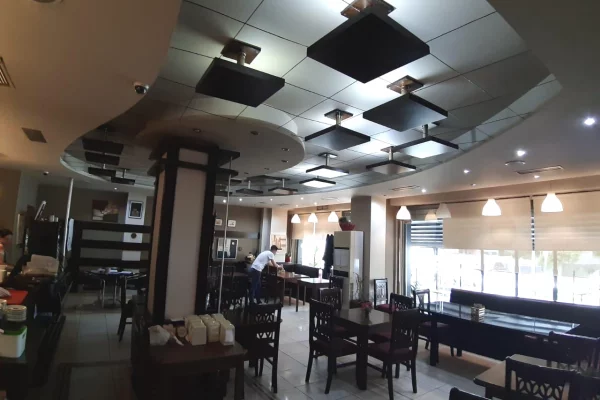 Jepet me qira ambient ideal per menze / restorant – Laprake