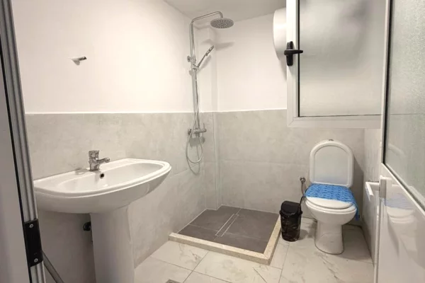 Casa in vendita 1+1 a Tirana - 55,000 Euro