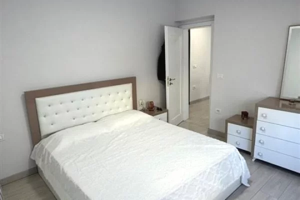 Casa in affitto 1+1 a Tirana - 65,000 Leke