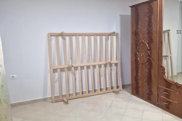 Shtepi me qera 1+1 ne Tirane - 350 Euro