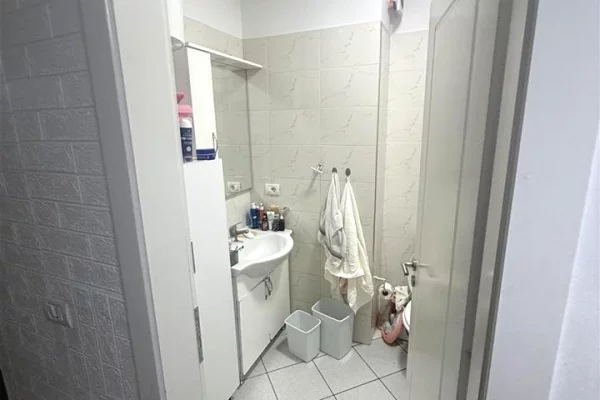 Shtepi ne shitje 2+1 ne Tirane - 162,000 Euro