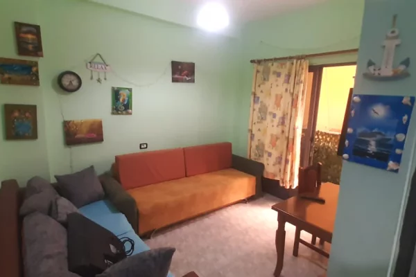 Shtepi ne shitje Apartament ne Durres, 1+1, Mobilimi E mobiluar, Pagesa 60,000  Euro.
