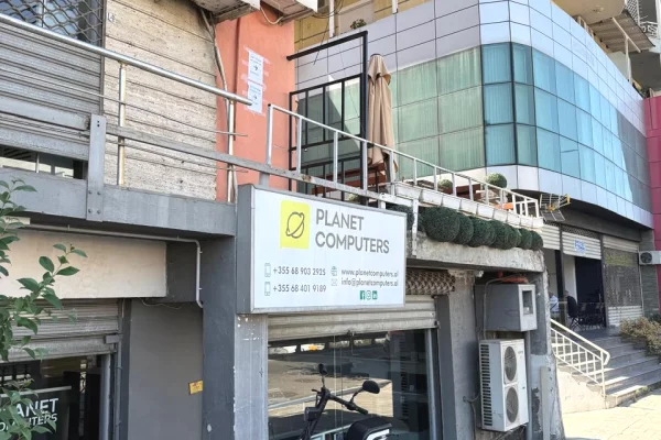 Ambient biznesi me qera 1+1 ne Tirane - 55,000 Leke