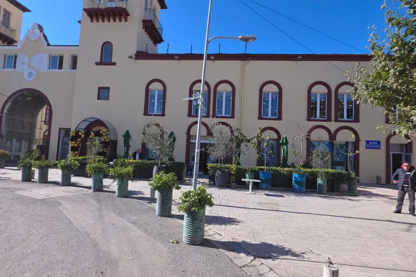 Ambient biznesi me qera 1+1 ne Tirane - 1,000 Euro