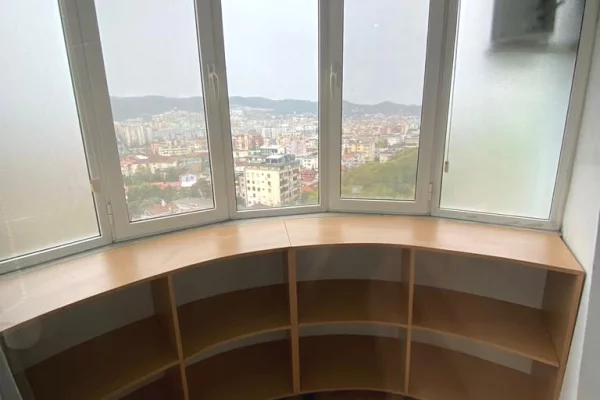 Shtepi me qera Apartament ne Tirane, 2+1, Mobilimi E mobiluar, Pagesa 1,150  Euro.