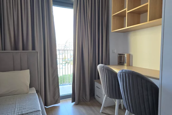 Shtepi me qera Apartament ne Tirane, 2+1, Mobilimi E mobiluar, Pagesa 1,300  Euro.