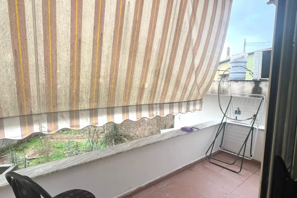 Shtepi me qera 1+1 ne Tirane - 30,000 Leke