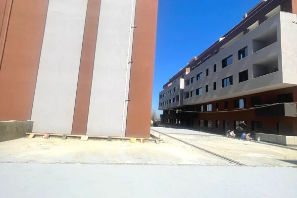 Apartment for sale in Tirana 2+1, Emty