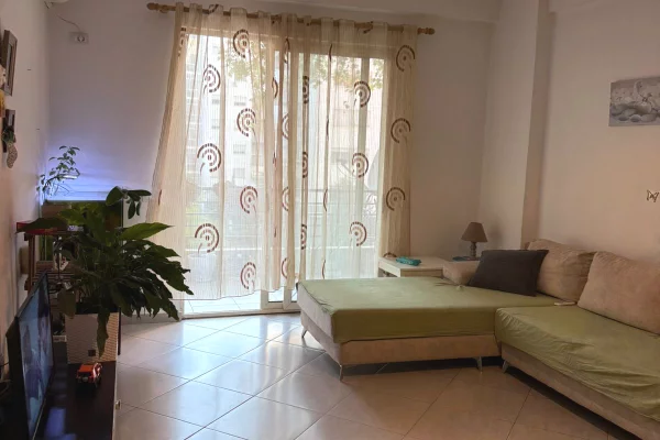 Shtepi ne shitje 2+1 ne Tirane - 155,000 Euro