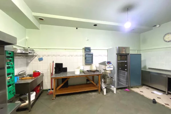 Business Property for Rent 2+1 in Tirana - 1,500 Euro