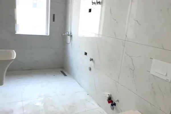 Apartment for sale in Tirana 2+1, Emty