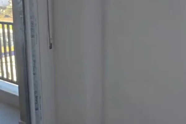 Shtepi me qera Apartament ne Tirane, 2+1, Mobilimi Bosh, pa mobiluar, Pagesa 35,000  Leke.