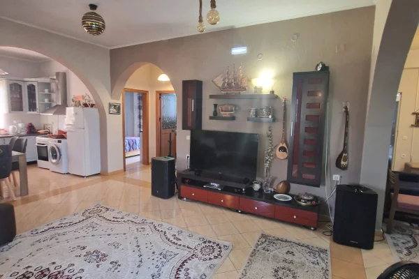 Luxury villas for sale in Tirana 6+1, Furnished