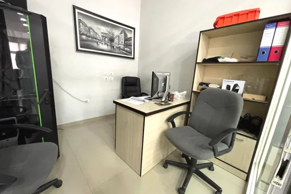 Jepet me qera Call center tek lagja Ali Demi/1000 EURO