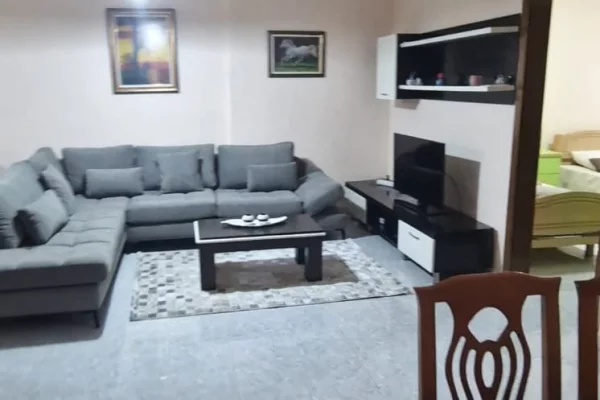 House for Sale 2+1 in Tirana - 16,000,000 Leke