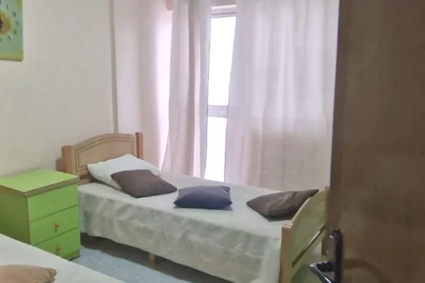 Shtepi ne shitje Apartament ne Tirane, 2+1, Mobilimi E mobiluar, Pagesa 16,000,000  Leke.