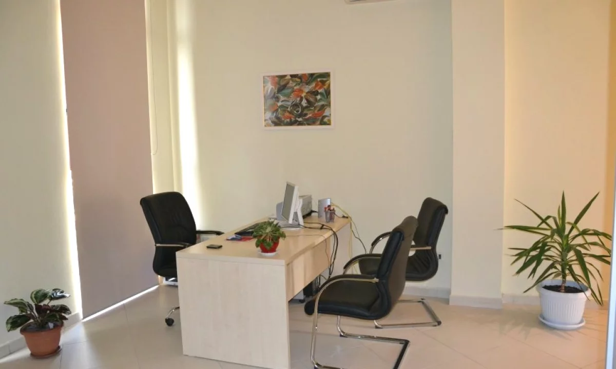 Jepet zyre me qera tek Rruga e Dibres/500 euro