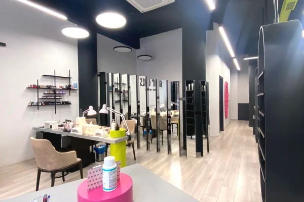 Business Property in Sale 3+1 in Tirana - 47,000 Euro