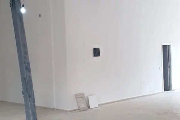 Jepet ambient me qera tek Relux Rezidence