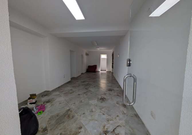 Ambient biznesi me qera 3+1 ne Tirane - 850 Euro