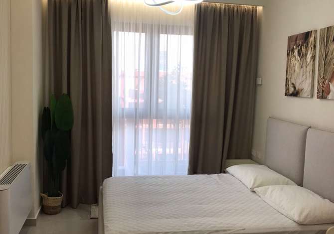 Shtepi me qera 2+1 ne Tirane - 1,200 Euro