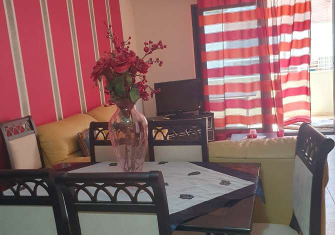 Shtepi me qera 1+1 ne Tirane - 450 Euro