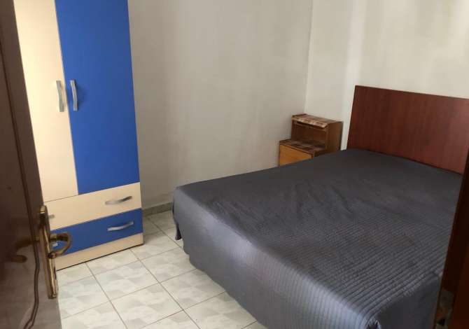 Shtepi me qera 2+1 ne Tirane - 700 Euro
