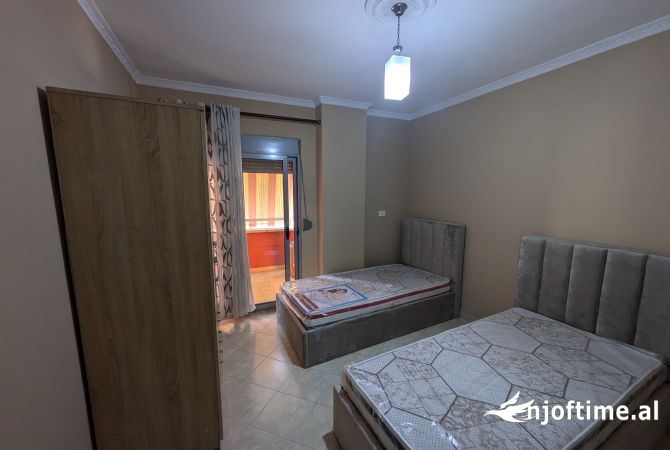 Shtepi me qera 2+1 ne Tirane - 500 Euro