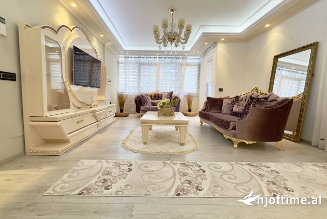 Shtepi ne shitje 3+1 ne Tirane - 2,500,000 Euro