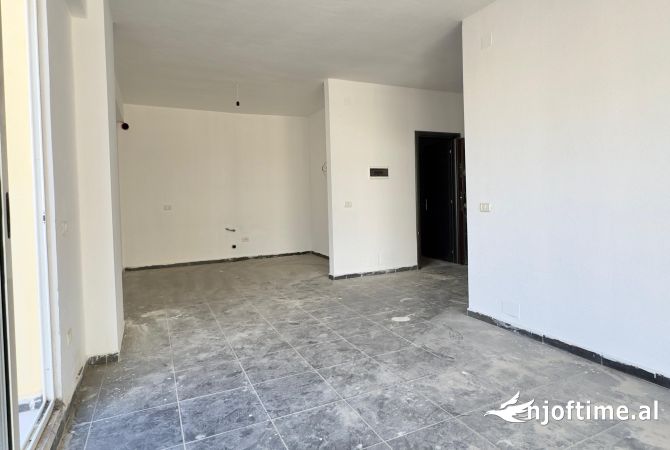 Shtepi ne shitje 2+1 ne Tirane - 112,000 Euro