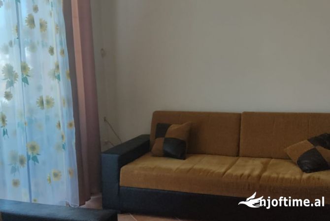 Shtepi me qera 1+1 ne Tirane - 500 Euro