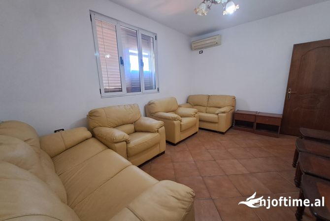 Shtepi ne shitje 3+1 ne Tirane - 120,000 Euro