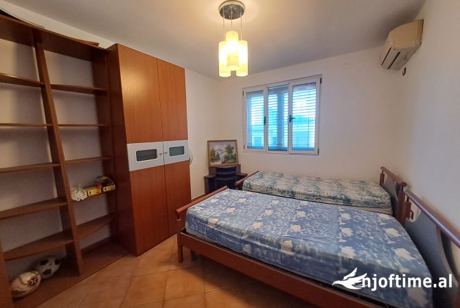 Shtepi ne shitje 3+1 ne Tirane - 120,000 Euro