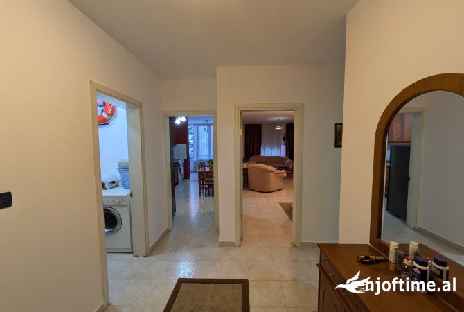 Shtepi ne shitje 3+1 ne Tirane - 170,000 Euro