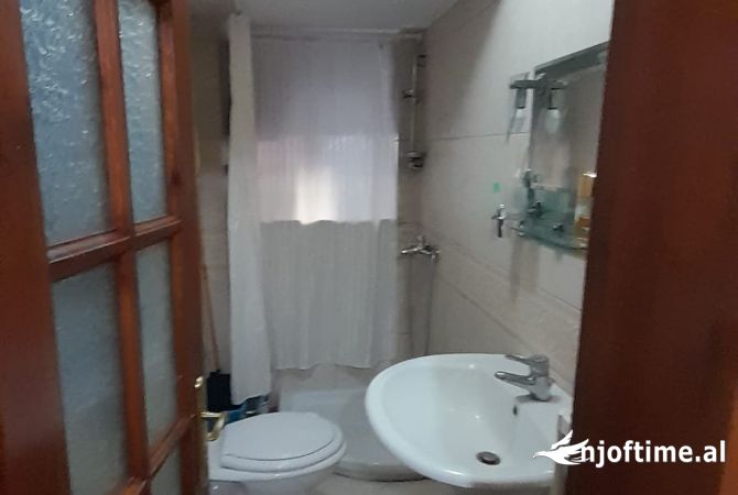 Shtepi me qera 1+1 ne Tirane - 500 Euro