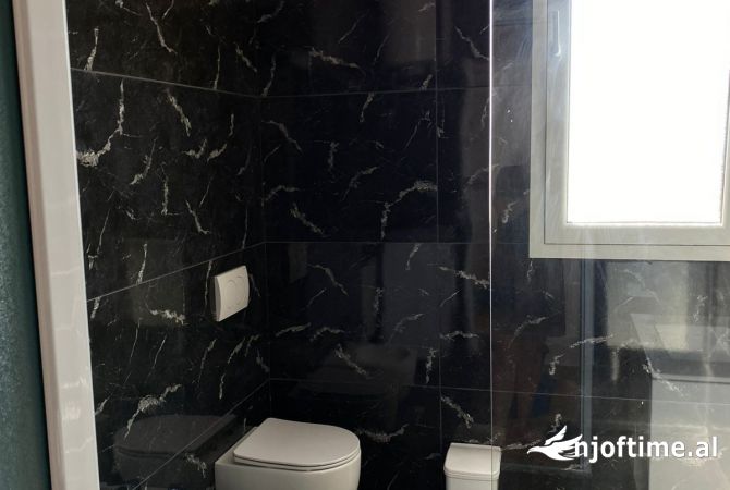 Shtepi me qera Apartament ne Tirane, 1+1, Mobilimi E mobiluar, Pagesa 520  Euro.