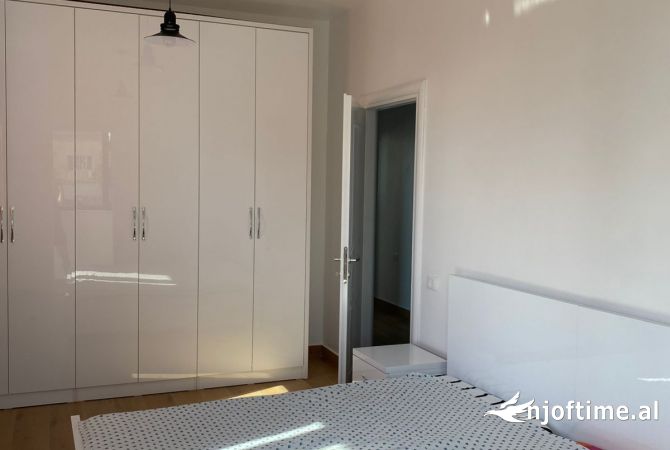 Shtepi me qera 1+1 ne Tirane - 520 Euro