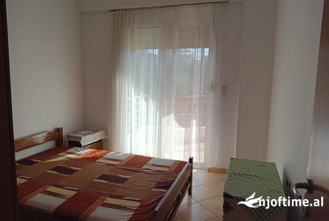Shtepi me qera 1+1 ne Tirane - 350 Euro