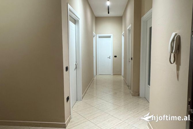 Shtepi me qera 3+1 ne Tirane - 600 Euro