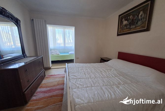 Shtepi me qera 3+1 ne Tirane - 450 Euro