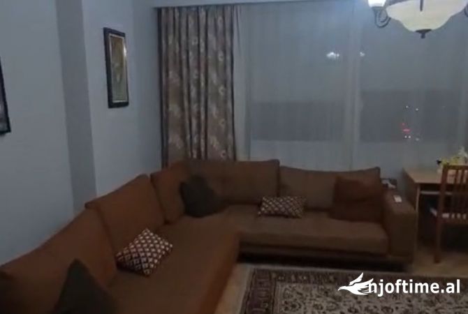 Shtepi me qera 1+1 ne Tirane - 600 Euro