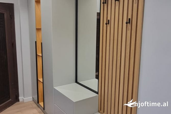 Shtepi me qera Apartament ne Tirane, 2+1, Mobilimi E mobiluar, Pagesa 600  Euro.