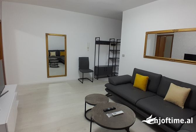 Shtepi me qera 1+1 ne Tirane - 650 Euro